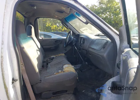 2002 Ford F-150 Xl/Xlt из США, поврежденный, VIN 2FTRF17232CA92137